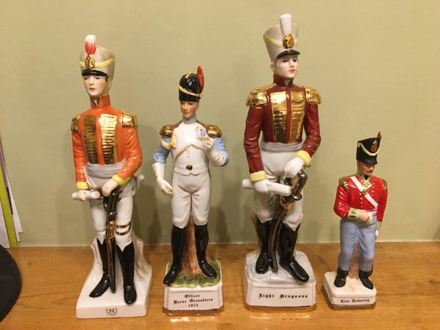 Preview of the first image of 4 Military Figurines Collection.