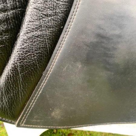 Image 2 of Thorowgood T8 17.5 inch gp saddle