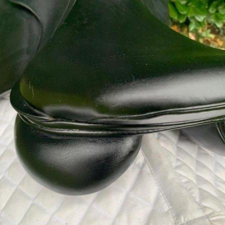 Image 14 of Kent & Masters 17 inch Cob saddle