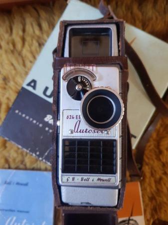 Image 2 of Vintage bell & howell cine camera 8mm boxed & instructions