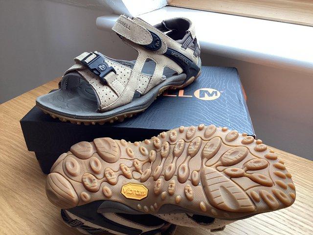 Preview of the first image of Women’s Merrell Hiking sandals.