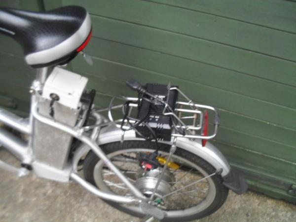 Image 3 of HEADWAY ELECTRIC BIKE ADULT SIZE 24 VOLT