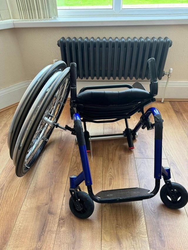 Preview of the first image of KUSCHALL K4 VERY LIGHT WHEELCHAIR.