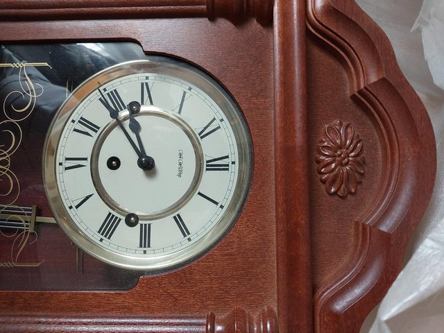 Preview of the first image of Small chiming pendulum clock.