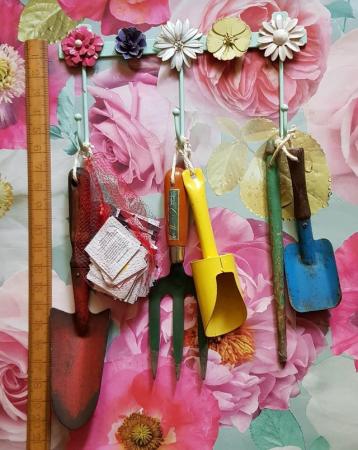 Image 2 of 6 hand garden tool on a wall hang flower wire rack garden