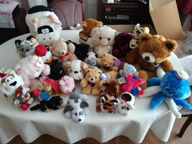 Preview of the first image of *BRAND NEW* Lots of different cuddlies / dogs etc.
