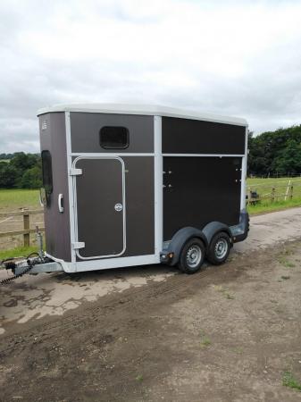 Image 1 of IFOR WILLIAMS HB511 Horse Trailer For Sale