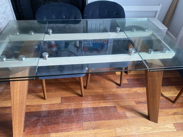 Preview of the first image of Dwell Extendable Dining Table 6-8 People, Great Condition.