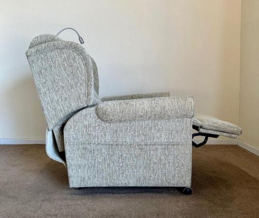Image 17 of WILLOWBROOK ELECTRIC RISER RECLINER GREY CHAIR ~ CAN DELIVER