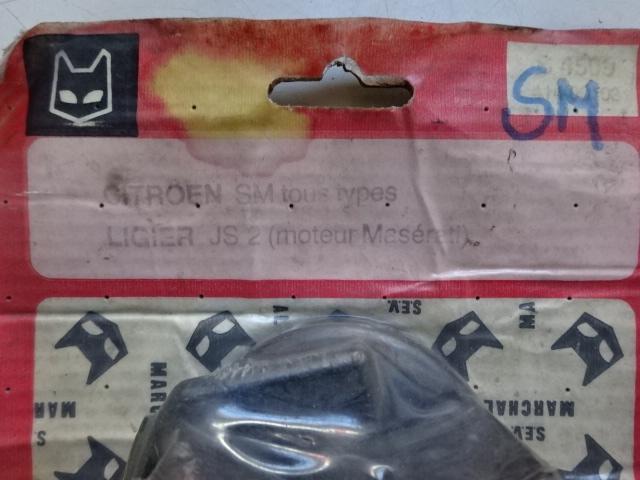 Preview of the first image of Distributor rotor for Citroen SM.