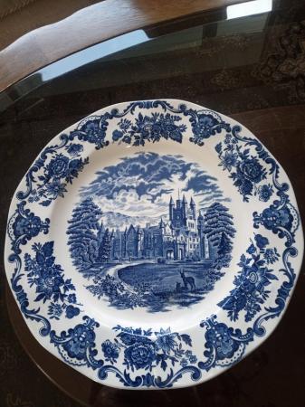 Image 1 of Wedgewood collector's plate: Balmoral castle vintage