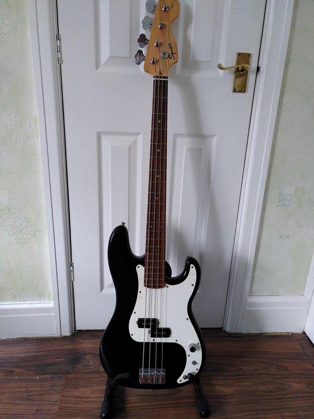 Preview of the first image of Fender Squire P-Bass - Black..