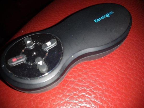 Image 1 of Kensington Wireless USB Presentation Clicker with Red Laser