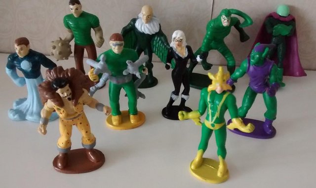 Preview of the first image of Bundle of Marvel Spiderman Villain Action Figures.