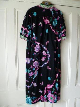 Image 2 of Patterned Botto Shift Dress (price inc P&P)