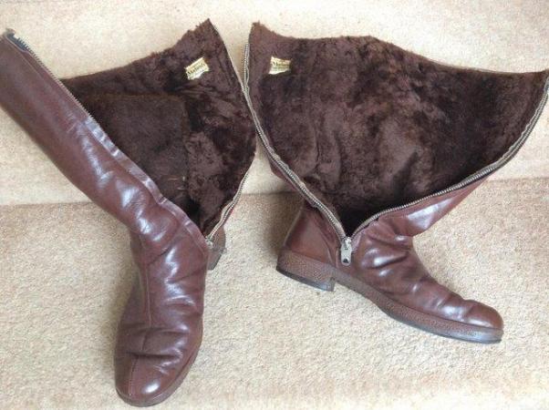 Image 2 of Morland Ladies Sheepskin Lined Brown Leather Boots 5 1/2