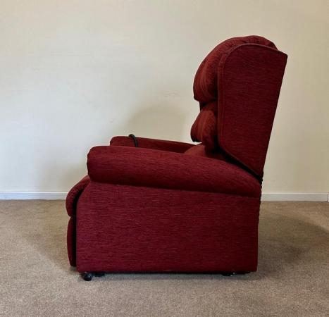 Image 11 of PETITE LUXURY ELECTRIC RISER RECLINER RED CHAIR CAN DELIVER