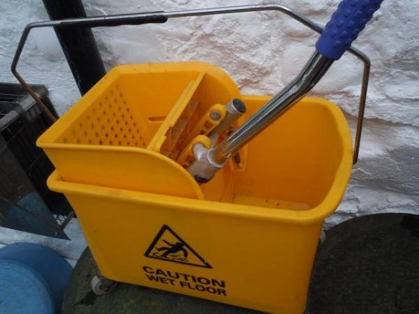 Image 5 of Professional Cleaning  20L Yellow Kentucky Mop Bucket
