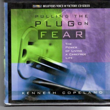 Image 1 of PULLING THE PLUG ON FEAR - KENNETH COPELAND