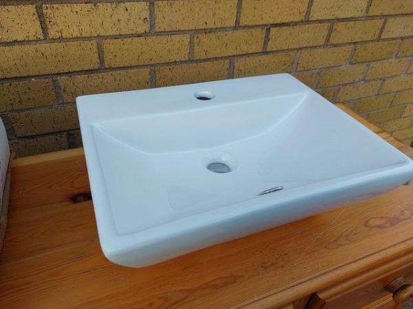 Image 1 of Hand washing Basins, white porcelain