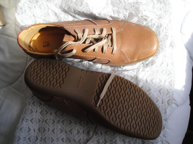 Preview of the first image of Clarks Light Mid Brown Trainer Shoe (C287).