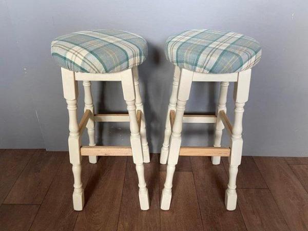 Image 1 of Solid wood high stools in excellent condition