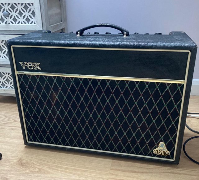 Preview of the first image of Amp Vox Cambridge 30 Reverb V9310.