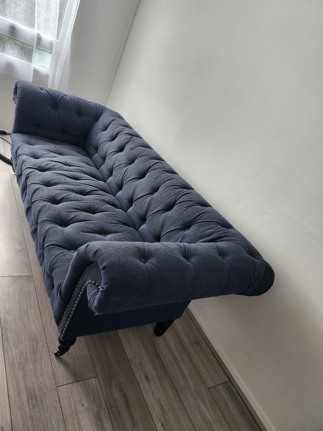 Preview of the first image of Beautiful 3 seater Chesterfield sofa.