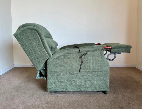 Image 14 of REPOSE LUXURY ELECTRIC RISER RECLINER GREEN CHAIR ~ DELIVERY