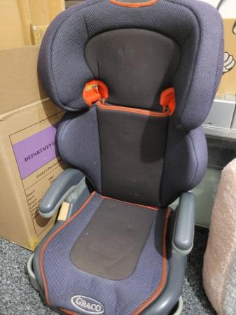 Image 1 of Graco Car Seat with detachable back