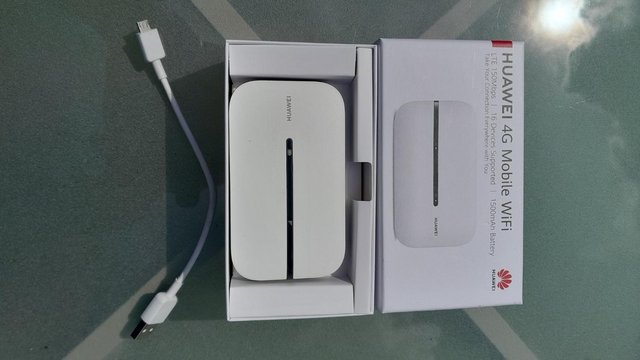 Image 1 of Huawei 4G Portable Mobile WiFi Router