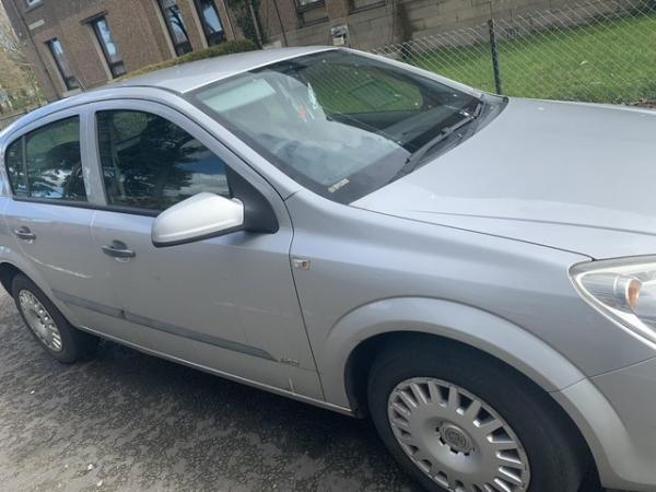 Image 3 of Car for sale - Vauxhall astra