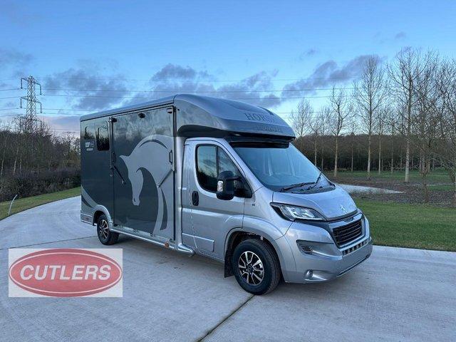 Preview of the first image of Equi-trek Sonic Elite 3.5T Horse Lorry *Brand New Unregister.