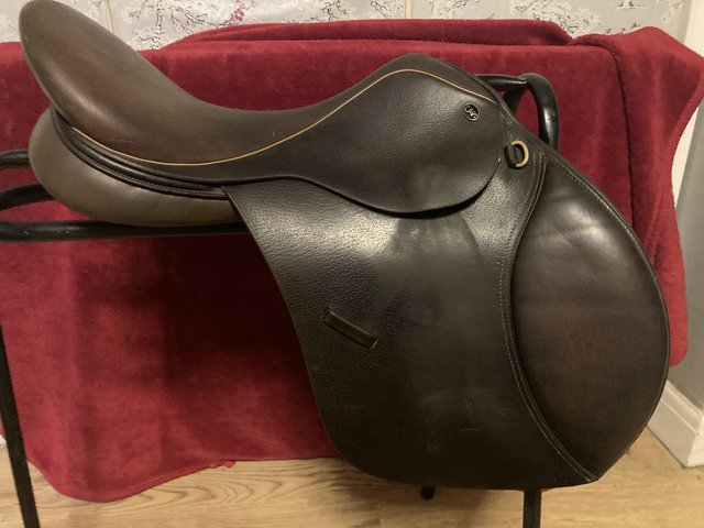 Preview of the first image of Pessoa 18” and gfs 17.5” saddle for sale.
