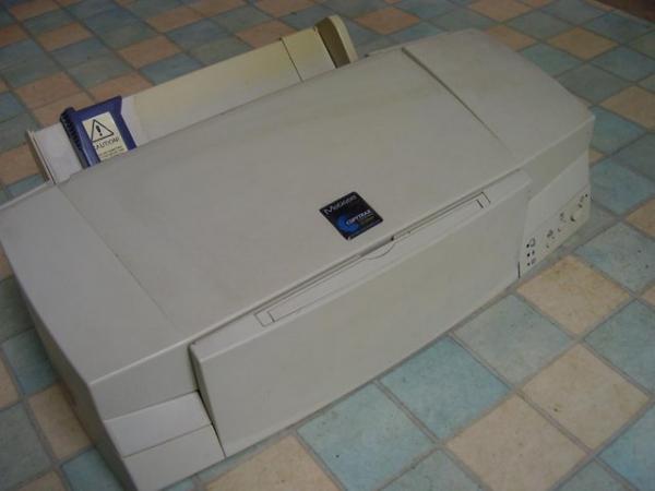 Image 3 of Copytrax colour printer, jets need clearing? or for spares