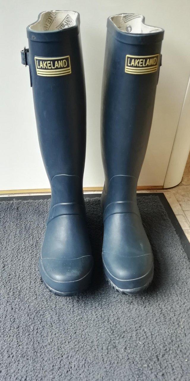 Preview of the first image of Lakeland Wellington Boots - Ladies Size 4.