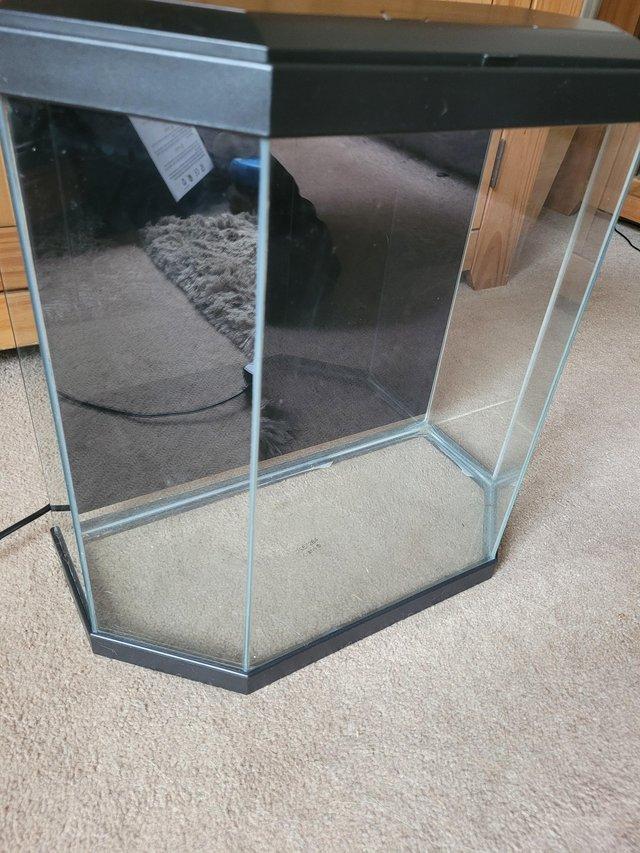 Approx 24 Litre Micro Aquarium with LED Lighting — photo 3 of 4
