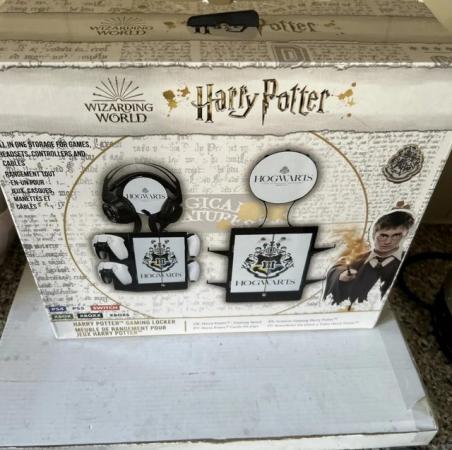 Image 3 of Harry potter gaming locker ps4/ x box