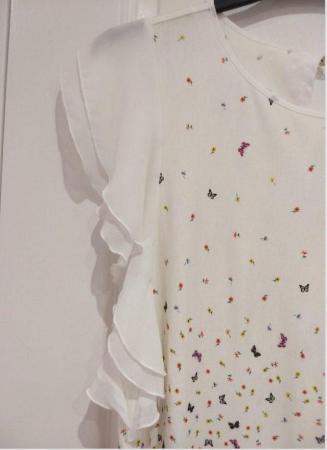 Image 9 of New Women's Oasis Multicoloured Butterfly Top Size Small