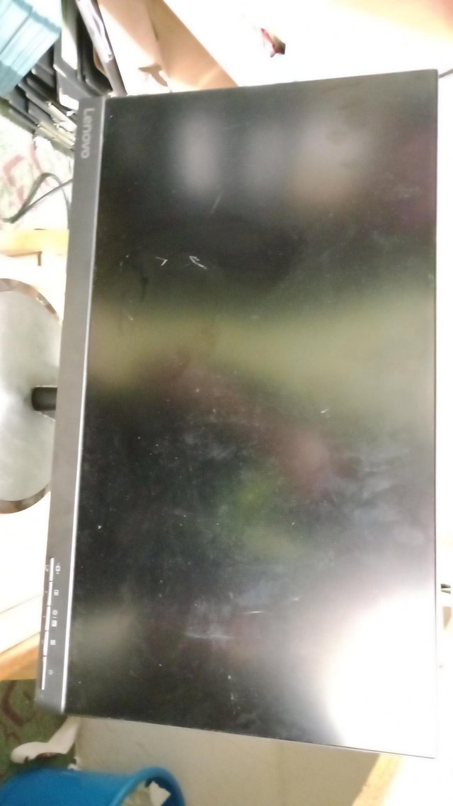 Preview of the first image of Pre owned Lenovo d22e-20 pc monitor..