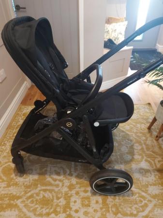 Image 2 of Gazelle S pushchair with basket