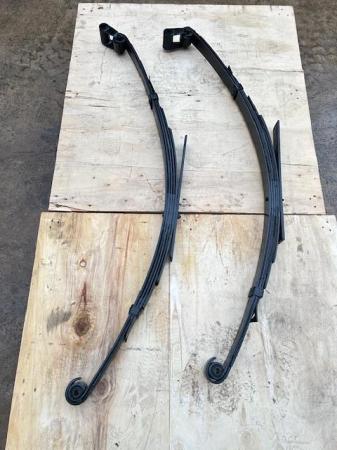 Image 3 of Leaf springs for Maserati Indy