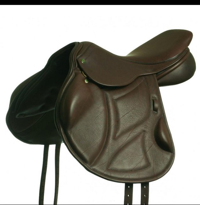 Preview of the first image of Ideal impala pro jump saddle 17 1/2 inch.