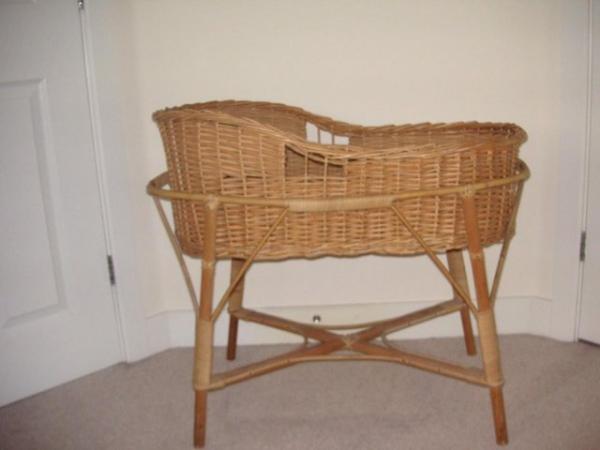 Image 3 of Vintage Moses Basket with stand and accessories basket