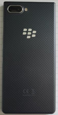 Image 4 of BlackBerry Key 2 LE mobile phone