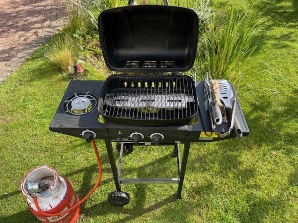 Image 3 of Argos Gas BBQ in very good condition