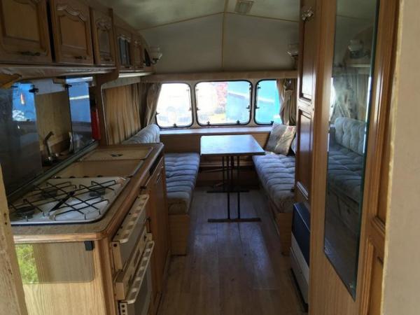 Image 3 of 18ft Twin Axle Touring Caravan Holiday Project Tows Well