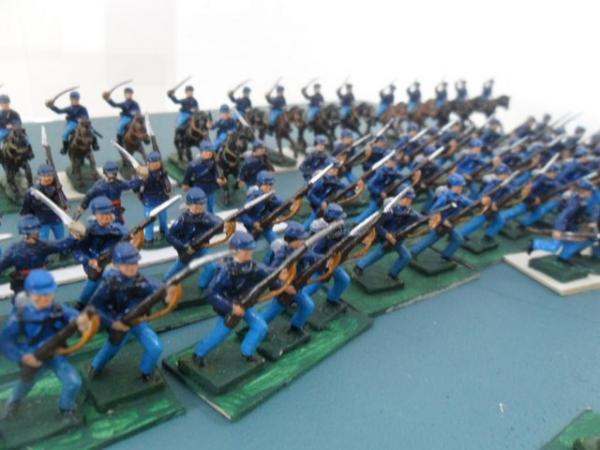 Image 7 of 28 mm white metal Union & Confederate ACW 233 figures.
