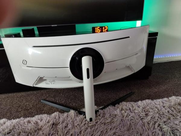 Image 1 of Samsung odyssee g9 49 inch curved monitor