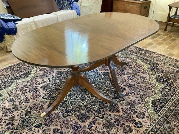 Image 9 of Edwardian Georgian style oval extending dining table